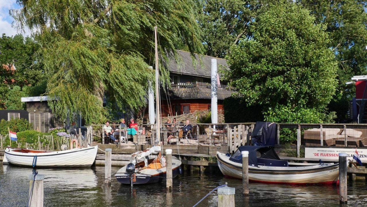Landzicht Vakantiehuis Aan De Fluessen Elahuizen Εξωτερικό φωτογραφία